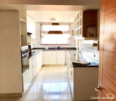 En Venta:Espectacular departamento 5 dormitorios,Las Condes.