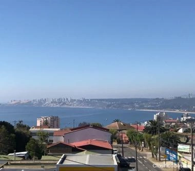 Arriendo departamento en Recreo