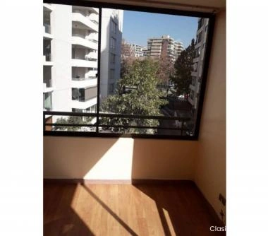 ARRIENDO EN TADEO REYES - LAS CONDES