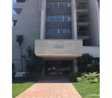 Avenida Presidente Kennedy Vitacura