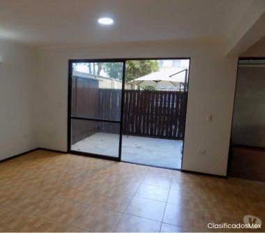 Departamento Piso 1, Gral Jofre, Metro Catolica