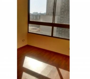 DEPARTAMENTO SERRANO DISPONIBLE