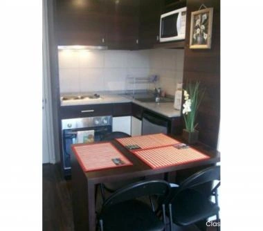 Depto. un dormitorio, moderno por año corrido, en 9 norte.