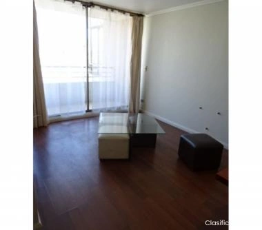 En arriendo cómodo departamento por año corrido Viña del Mar