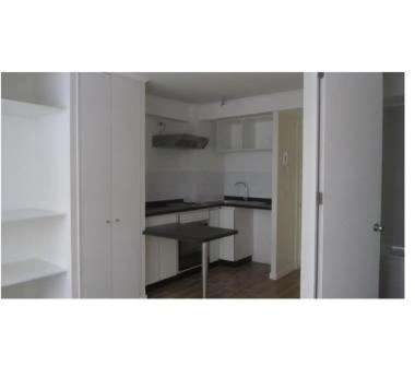 Estudio cerca del metro Las Rejas