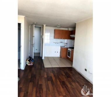 Lindo y amplio departamento en condominio a pasos del metro