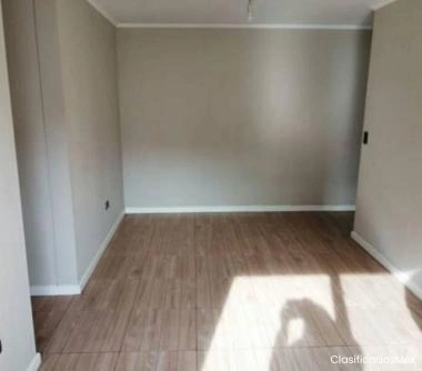 Selmann Arrienda departamento en Peñablanca. Impecable