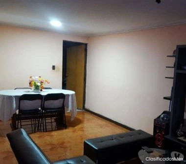 550.000 ARRIENDO CASA AMPLIA DE DOS PISOS EN SANTIAGO CENTRO