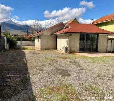 Amplia casa neta comercial, excelente sector arriendo