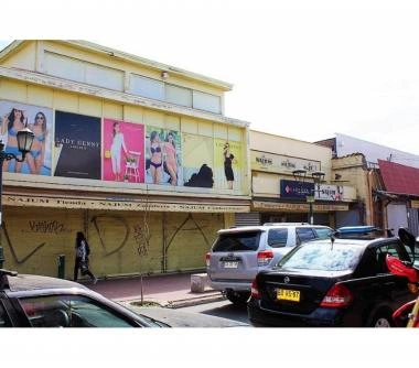 ARRENDAMOS local comercial en pleno centro