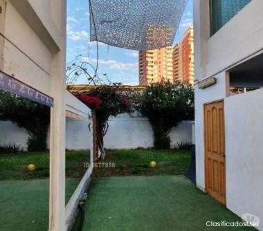 ARRIENDA AMPLIA CASA COMERCIAL