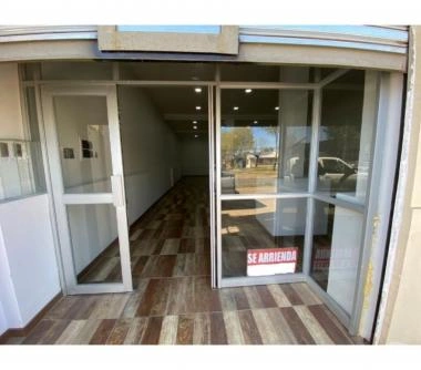 Arrienda Local Comercial Av. Ecuador