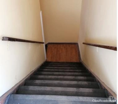 ARRIENDO amplio y central OFICENTRO en San Felipe.