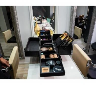 Arriendo box en Providencia