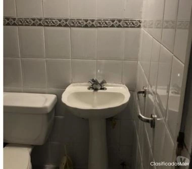 Arriendo departamento con acceso independiente