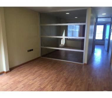 Arriendo excelente oficina sector centro Castro
