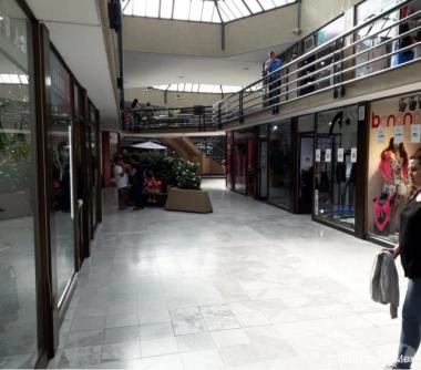 Arriendo local comercial Galería Paseo del mar