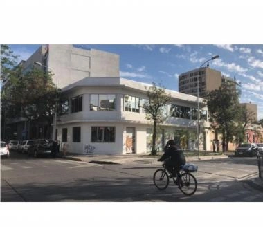 arriendo local pleno barrio república