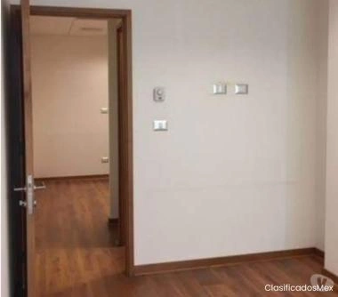 ARRIENDO Oficina 1 privado con baño y estacionamiento Vitacu