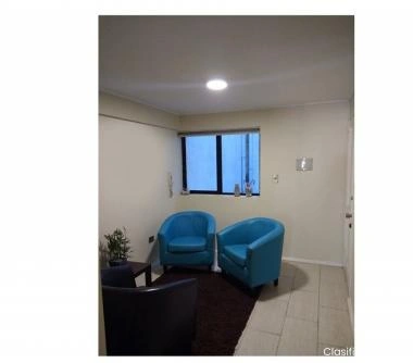 Arriendo oficina central 1 privado y 1 recepción