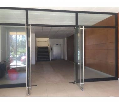 Arriendo oficinas plaza centro Castro