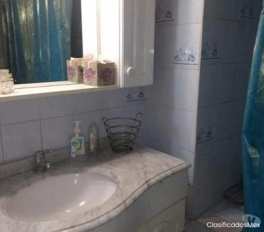 Arriendo pieza amoblada