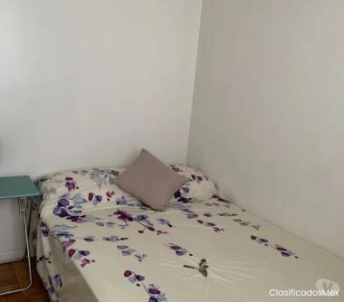 Arriendo Pieza con baño privado a chica