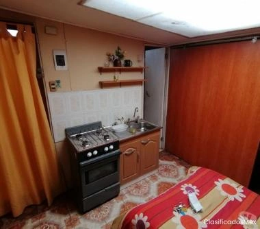 Arriendo pieza con baño privado