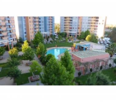 ARRIENDO PIEZA EN DEPTO FAMILIAR