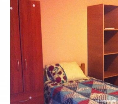 Casa Amoblada 16 cama WC 13 habitaciones frente Lider Munici