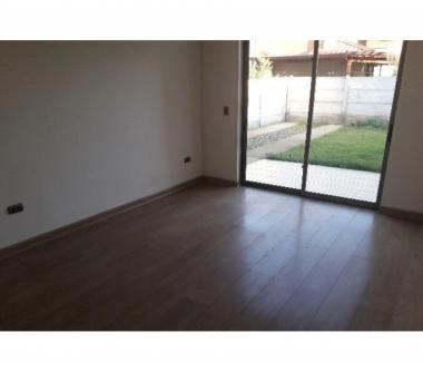 Casa Camino a la Viña, sector Oriente de Talca, A 546