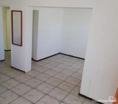 Casa comercial 1 norte , con los castaños