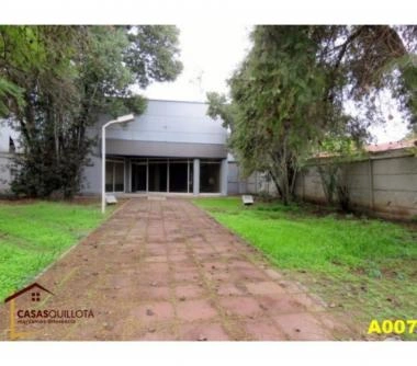 CASASQUILLOTA ARRIENDA Gran local comercial