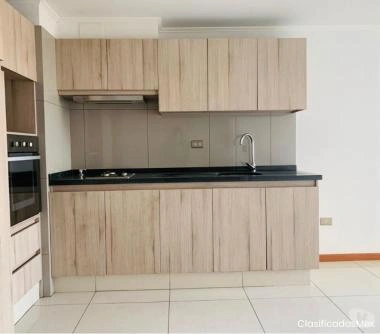 Cómodo Departamento de 1 dormitorio cercano a Metro Santa