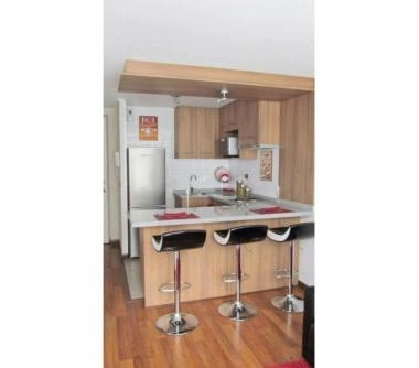 Depto a pasos Metro Lo Vial con estacionamiento.