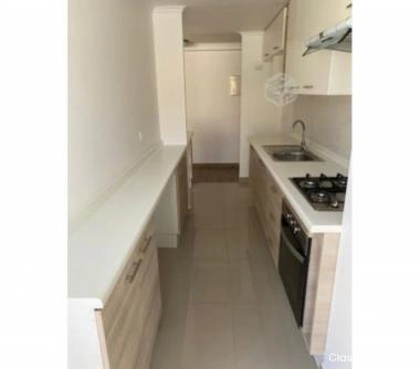 Depto SIN MUEBLES Alto Manquehue