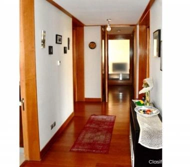 EN VENTA: Amplio y exclusivo departamento en Lo Barnechea.