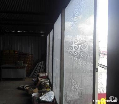 Excelente Local Comercial en Coronel Centro.