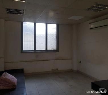 GRAN LOCAL 120 MTS , AMUNATEGUI, GRAN UBICACION $ 2.500.000