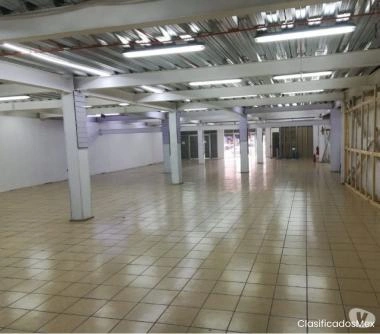 Gran local comercial en arriendo, Pedro Montt, Valparaíso