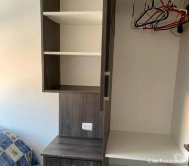 Habitación baño privado y estacionamiento, frente al mall