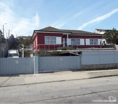 Hermosa Casa con vista al Puerto San Antonio,San Antonio