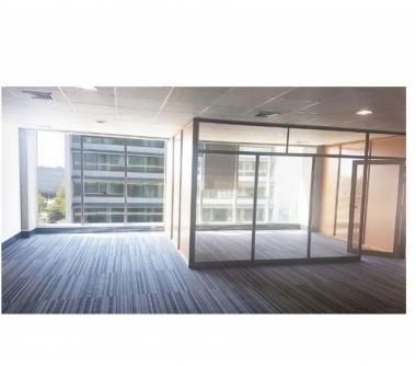 Oficina en Edificio Bio Bio lado SurActivo y Hotel Radisson