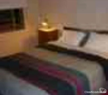 Pieza amoblada a varon gastos inc.-agua sta. central sgaran