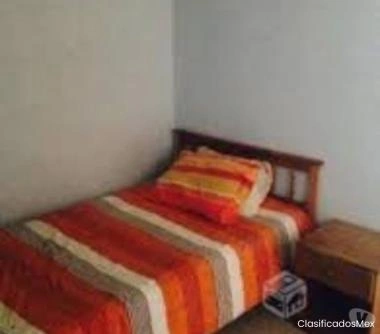 Pieza amplia comoda a un varon agua santa central s garanti