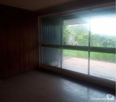 Se arrienda amplia casa en Victoria