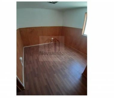 Se arrienda amplia oficina céntrica de 50mts2 La Calera.