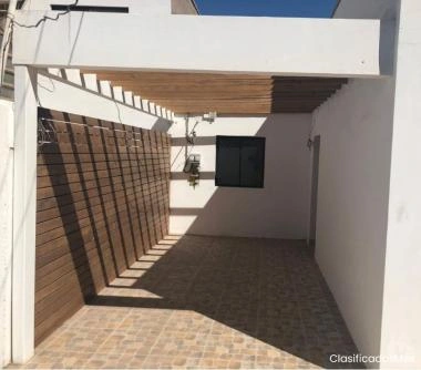 SE ARRIENDA CASA OFICINA