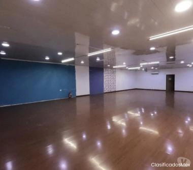 Se arrienda Excelente y moderno local comercial