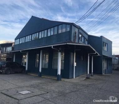 Se arrienda Gran edificio apto para Institución